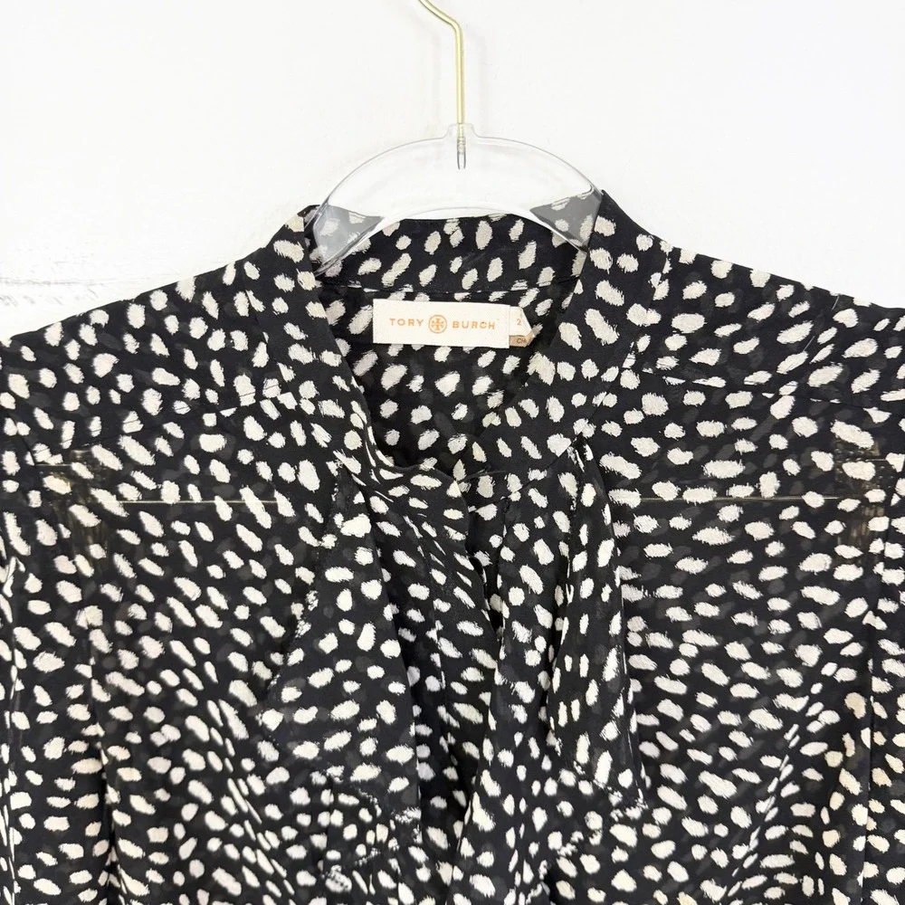 Tory Burch Silk Ruffle Front Blouse Black White Print Size 2